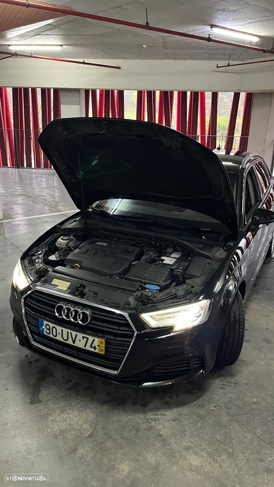Audi A3 Sportback 2.0 TDI Design - 29