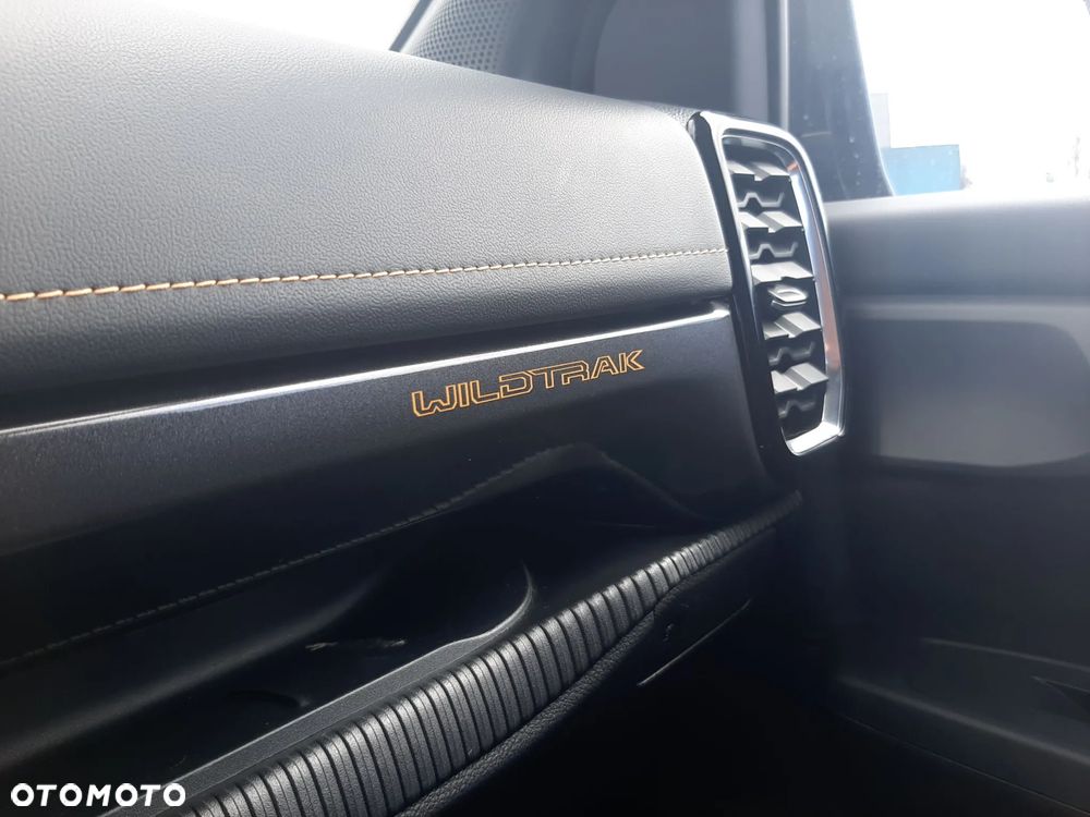 Ford Ranger 2.0 EcoBlue Bi-Turbo 4x4 DC Wildtrak - 33