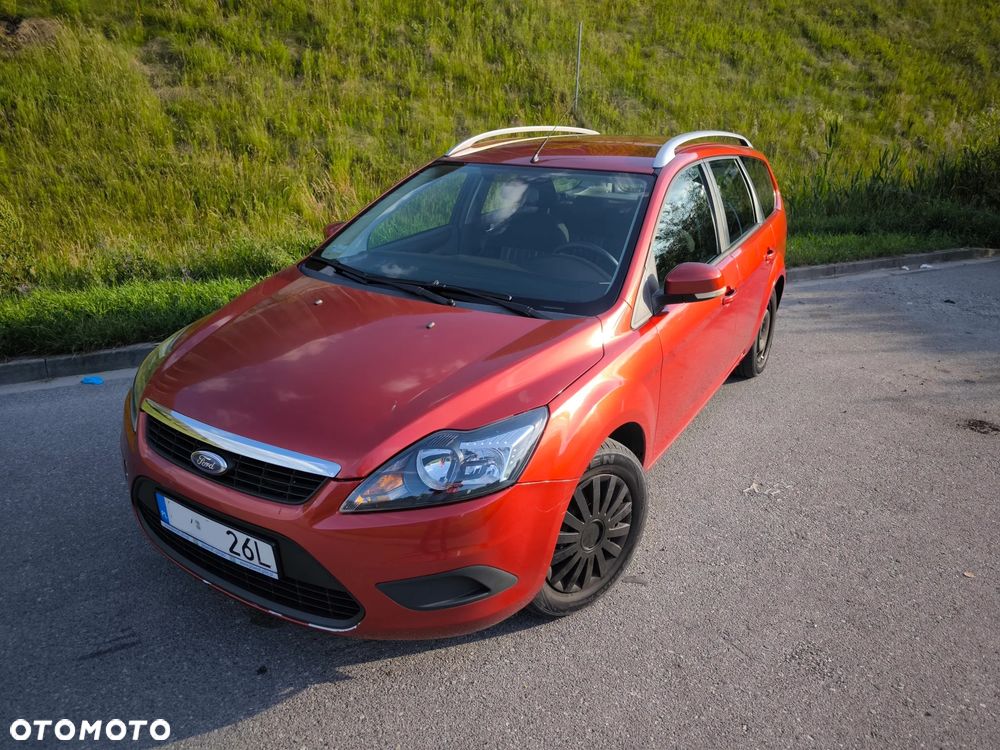 Ford Focus 1.6 16V Trend - 1