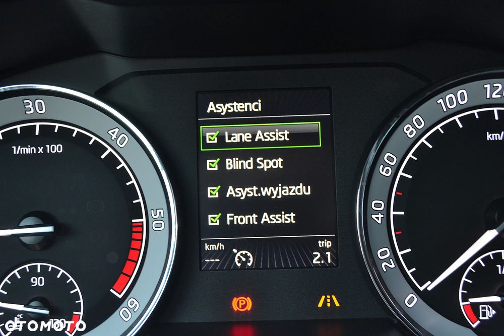 Skoda Superb 2.0 TDI 4x4 DSG Sportline - 40