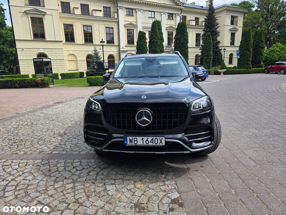 Mercedes-Benz GLS - 2