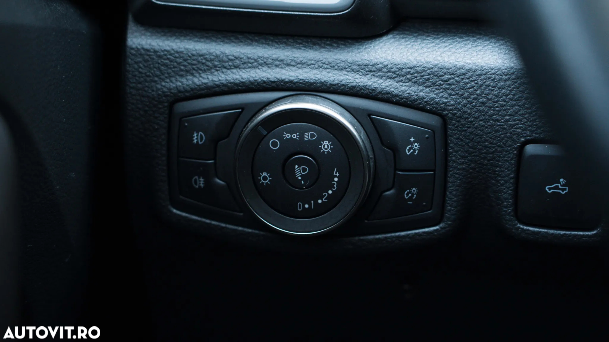 Ford Ranger Pick-Up 2.0 EcoBlue 213 CP 4x4 Cabina Dubla Raptor Aut. - 21