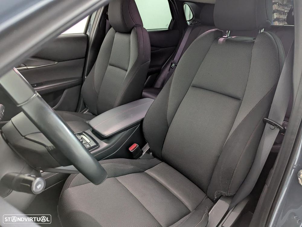 Mazda CX-30 2.0 e-Skyactiv-G Nagisa AT - 16