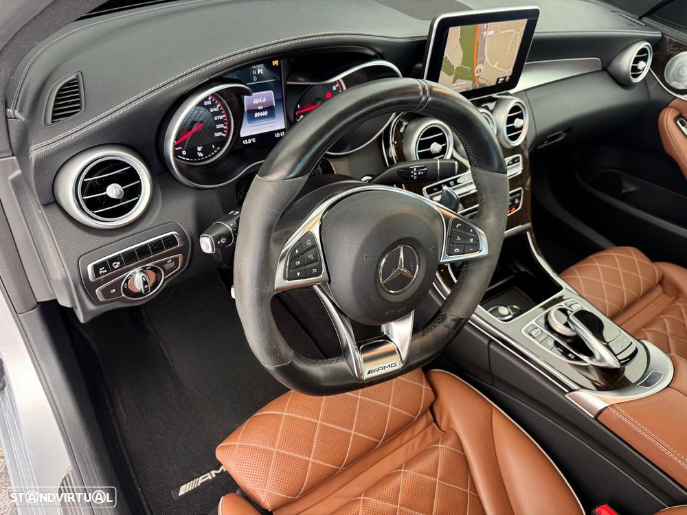 Mercedes-Benz C 63 AMG S - 12