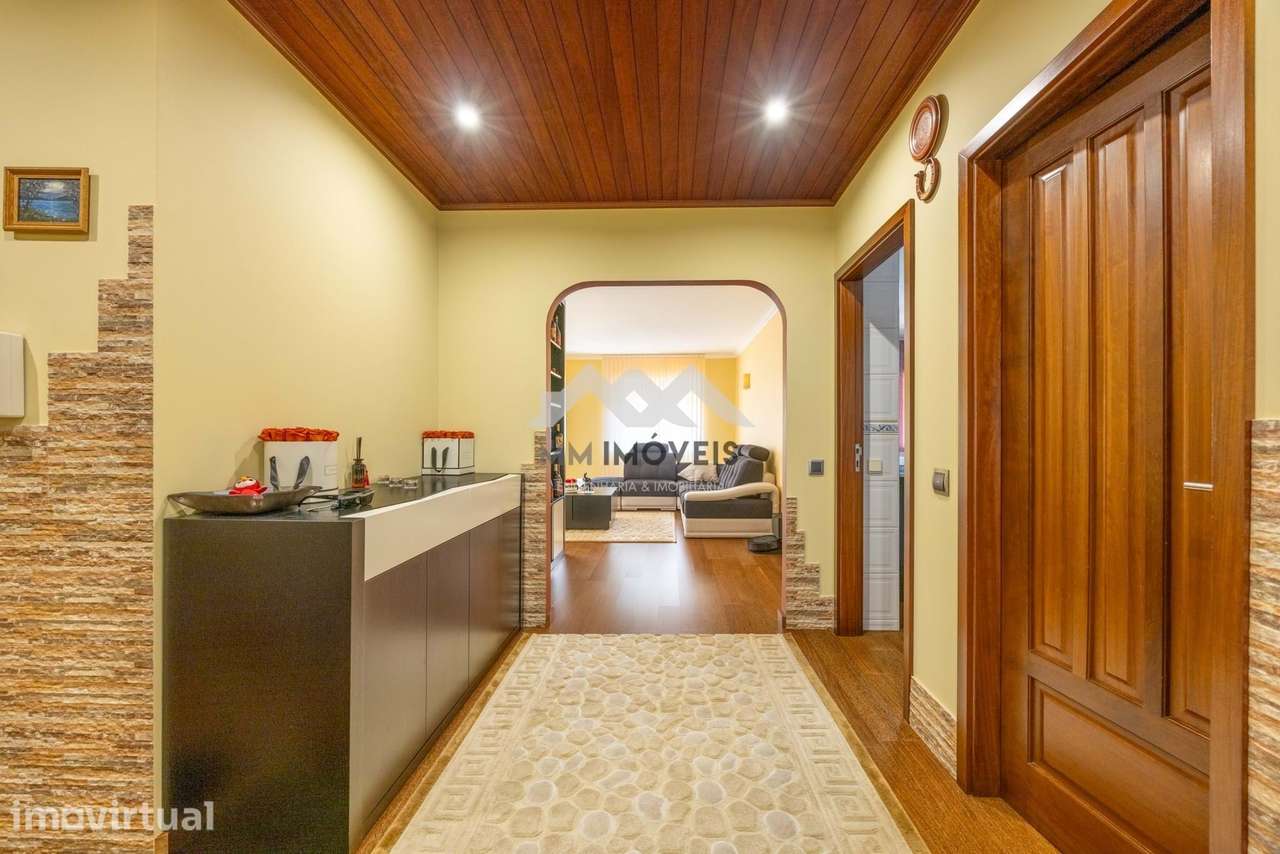 Apartamento T3 | Esmoriz | Praia | Varanda | Suite | Lugar de Garagem - Grande imagem: 5/37