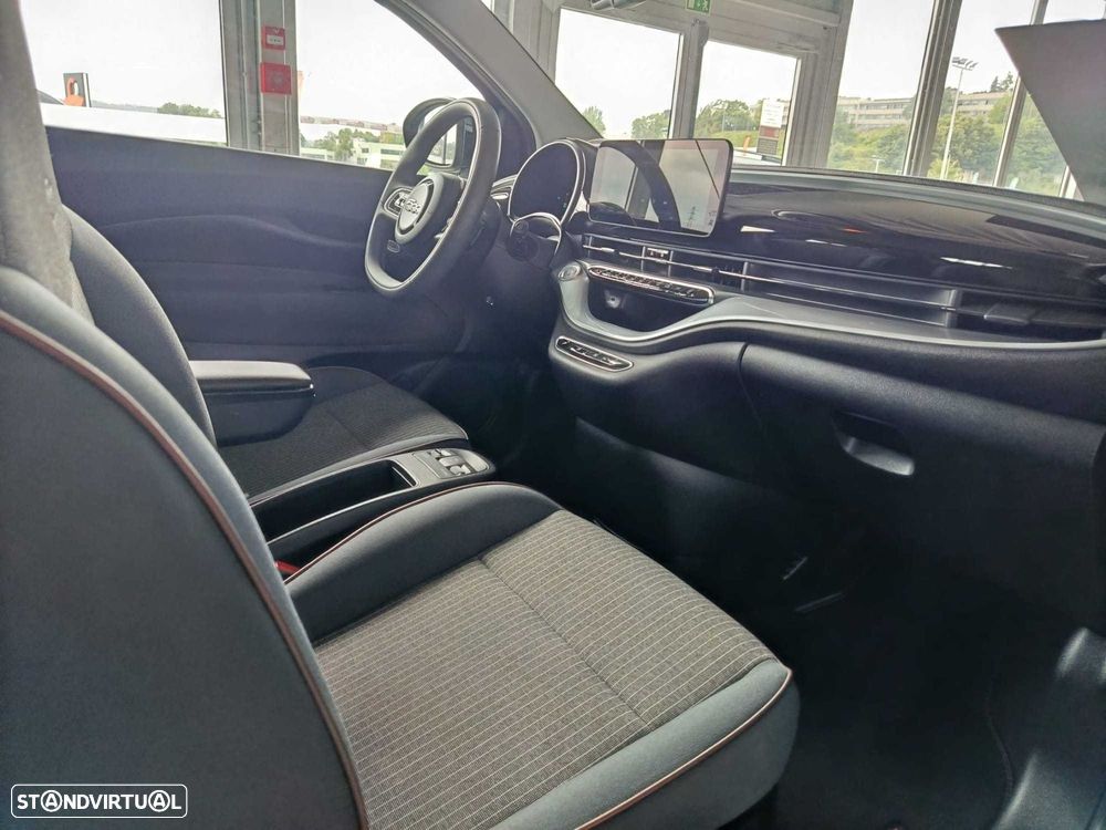 Fiat 500e 3 + 1 42 kWh Icon - 11