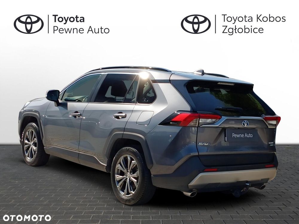 Toyota RAV4 - 6