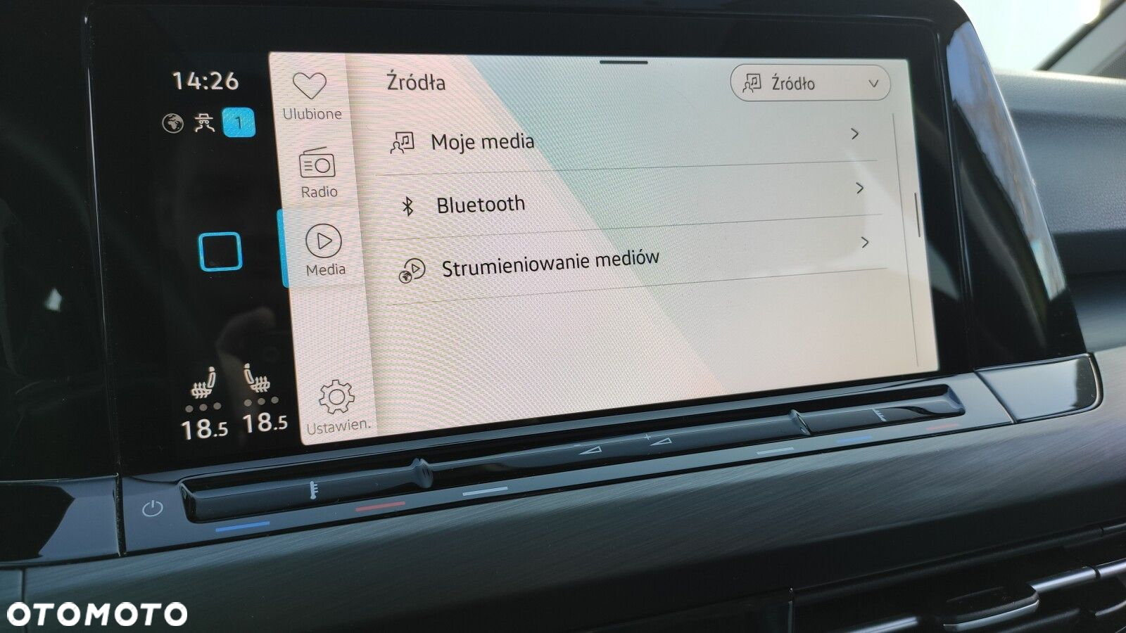Volkswagen Golf - 25