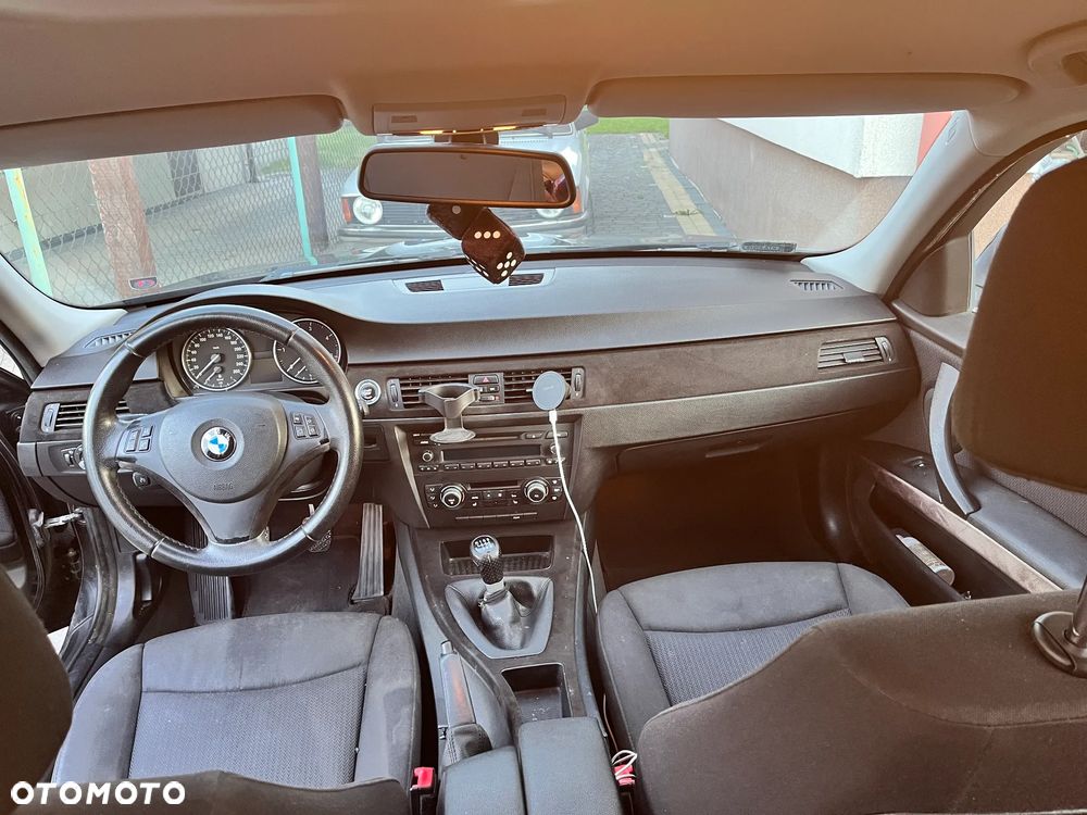 BMW Seria 3 - 11