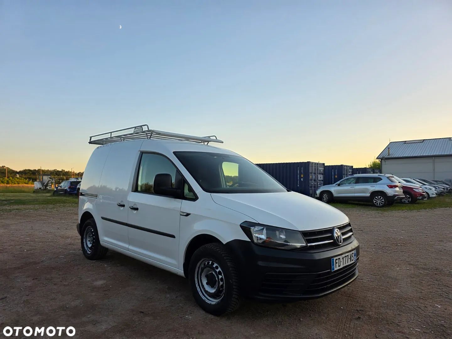 Volkswagen Caddy - 1