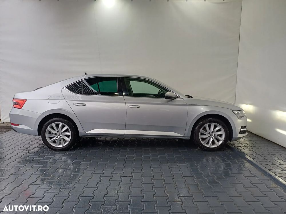 Skoda Superb - 36