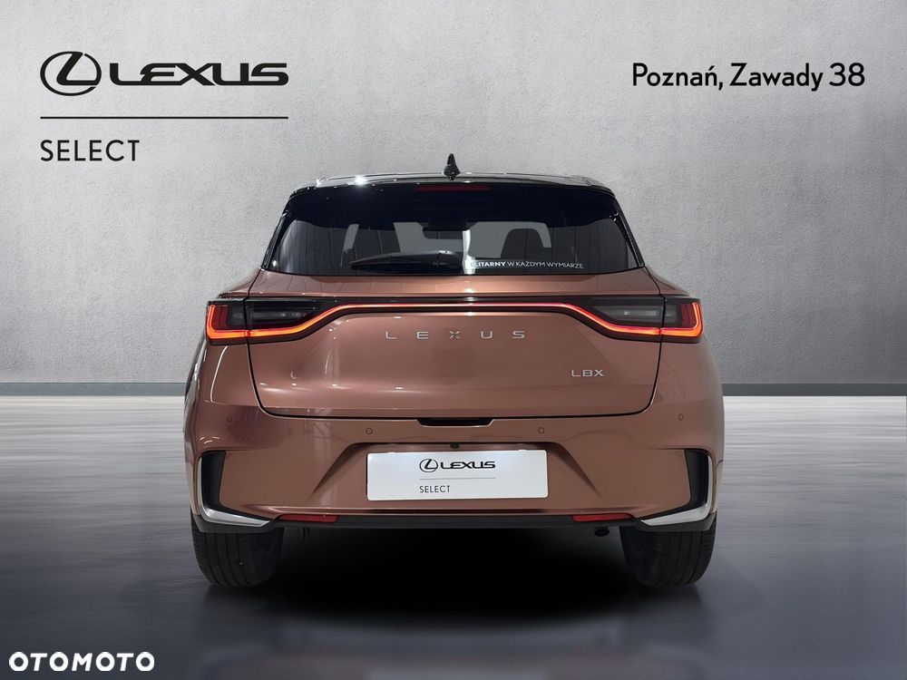 Lexus LBX 1.5 Hybrid Emotion - 4