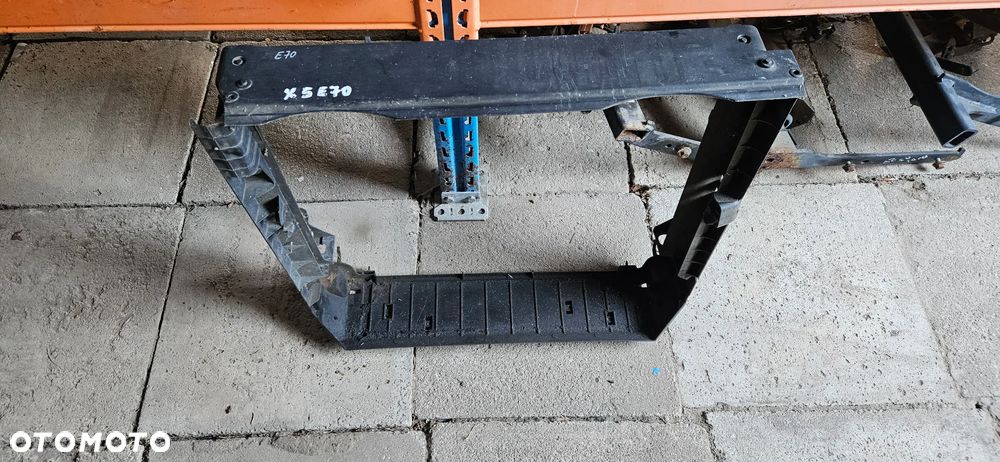 BMW X5 E70 X6 E71 Obudowa chłodnicy Kaseta Rama Obudowa chłodnic 7586775 - 1