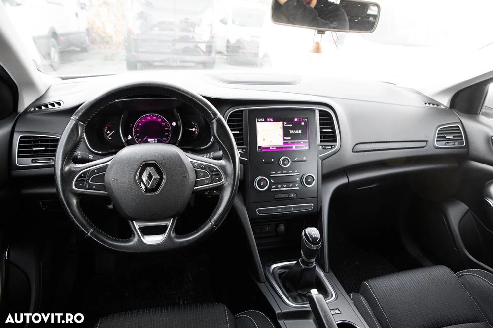 Renault Megane Blue dCi 116 Intens - 13