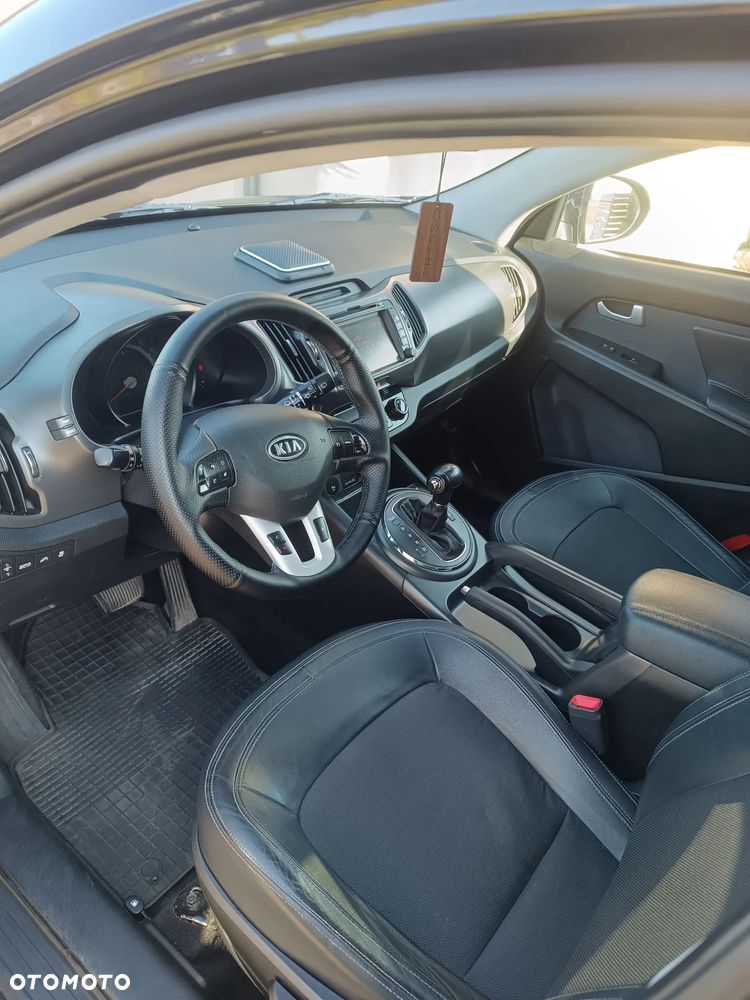 Kia Sportage 2.0 CRDI M - 7