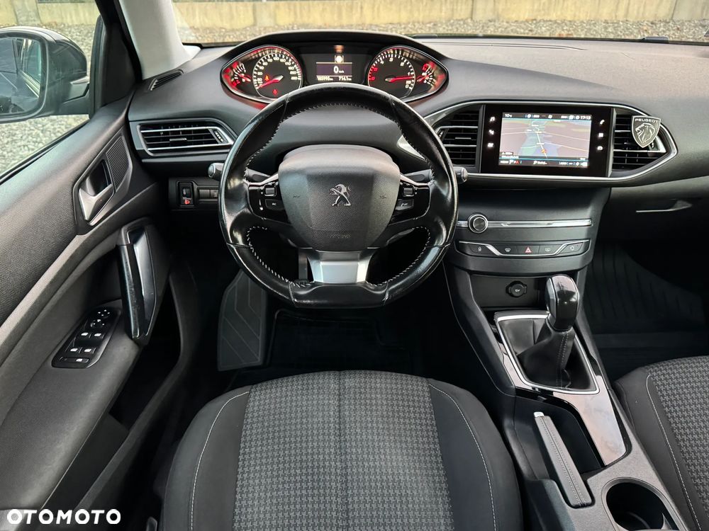 Peugeot 308 1.6 BlueHDi Active S&S - 10