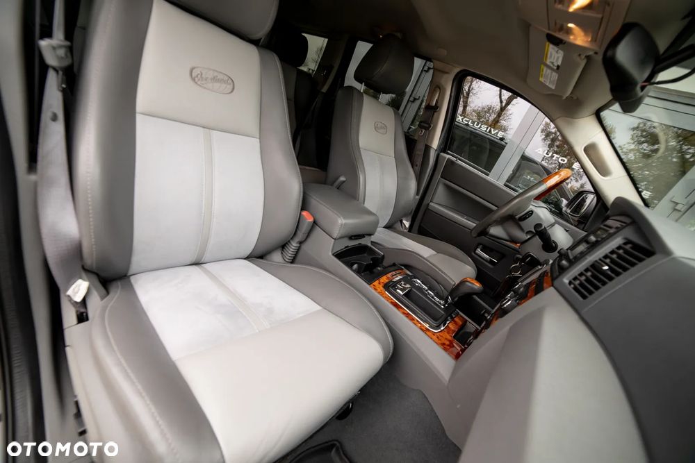 Jeep Grand Cherokee 5.7 V8 HEMI Automatik Overland - 30