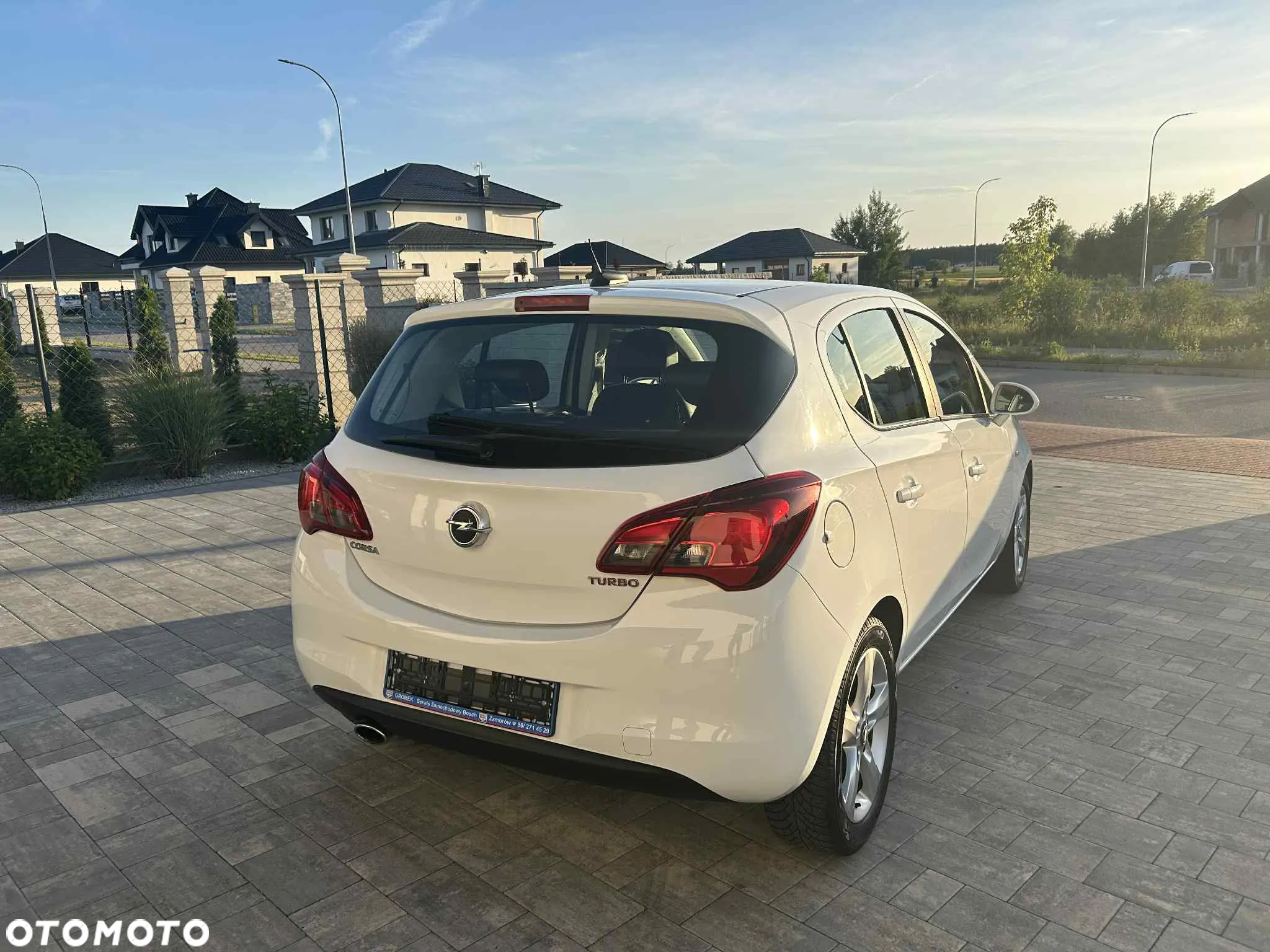 Opel Corsa 1.4 T Enjoy S&S - 7