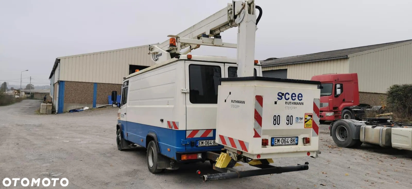 Mercedes-Benz VARIO 815D 17 M - 13
