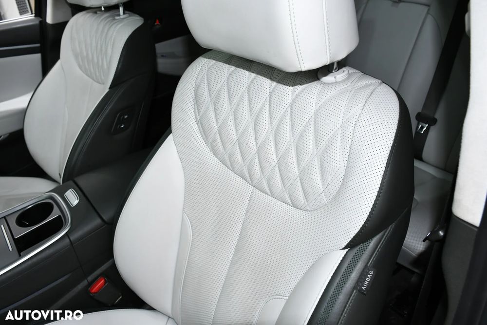 Hyundai Santa Fe 1.6 Plugin-Hybrid 4WD Signature - 19