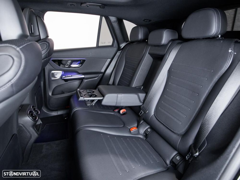 Mercedes-Benz GLC 300 e 4Matic - 12