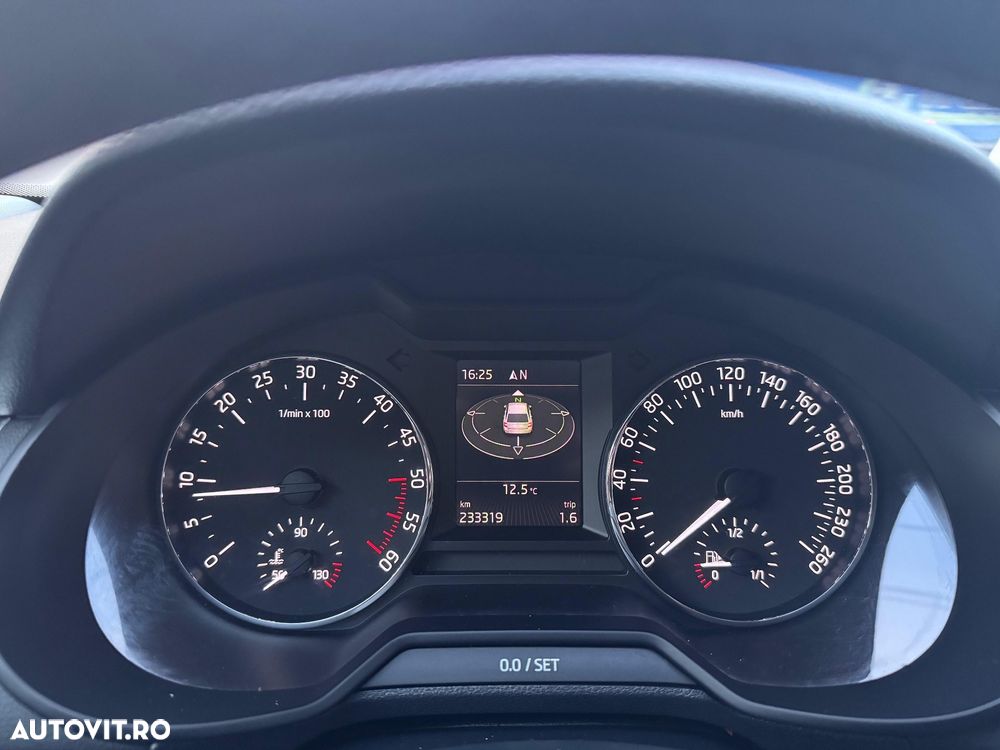 Skoda Octavia 1.6 TDI Elegance - 18