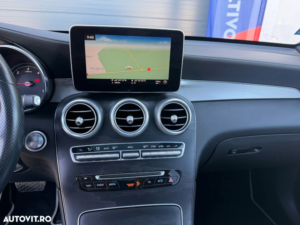 Mercedes-Benz GLC 220 d 4MATIC 9G-TRONIC - 22