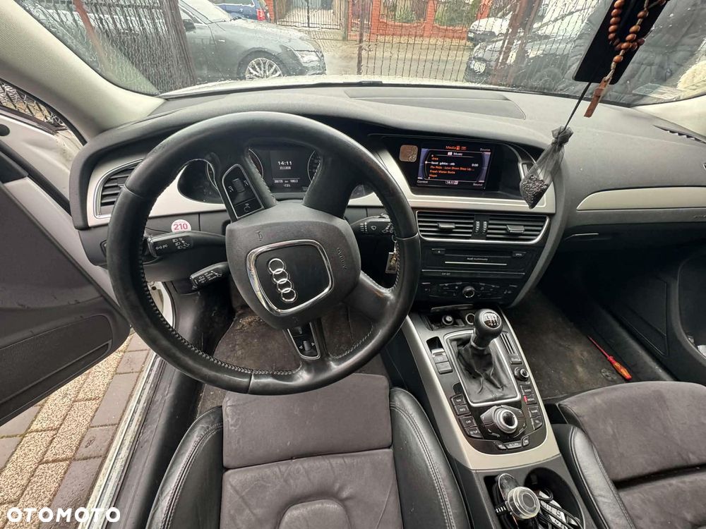 Audi A4 Avant 2.0 TDI - 17