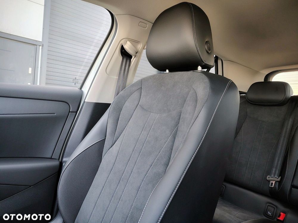 Volkswagen T-Roc 1.5 eTSI Style DSG - 18
