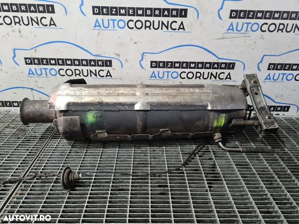 Filtru de particule Mitsubishi Outlander Facelift 2.2 D (720) - 2