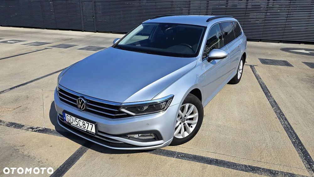 Volkswagen Passat Variant 2.0 TDI EVO Business DSG - 20