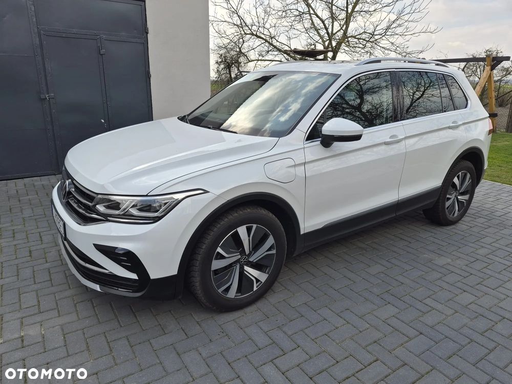 Volkswagen Tiguan 1.4 eHybrid OPF DSG Elegance - 3