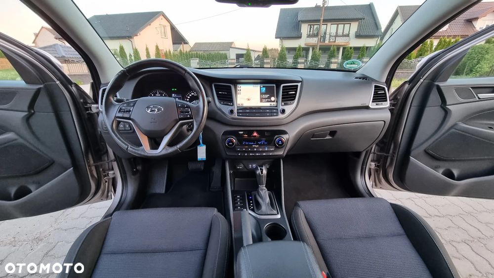 Hyundai Tucson 2.0 CRDi 4WD Automatik Passion Plus - 8