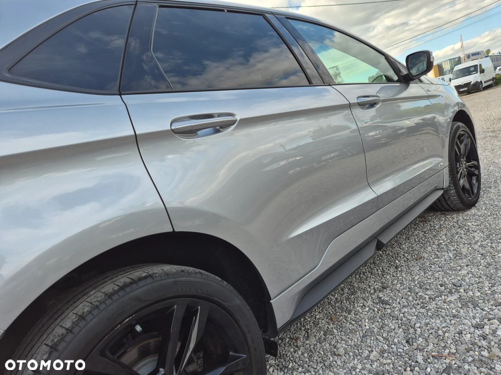 Ford Edge 2.0 EcoBlue Twin-Turbo 4WD ST-Line - 23