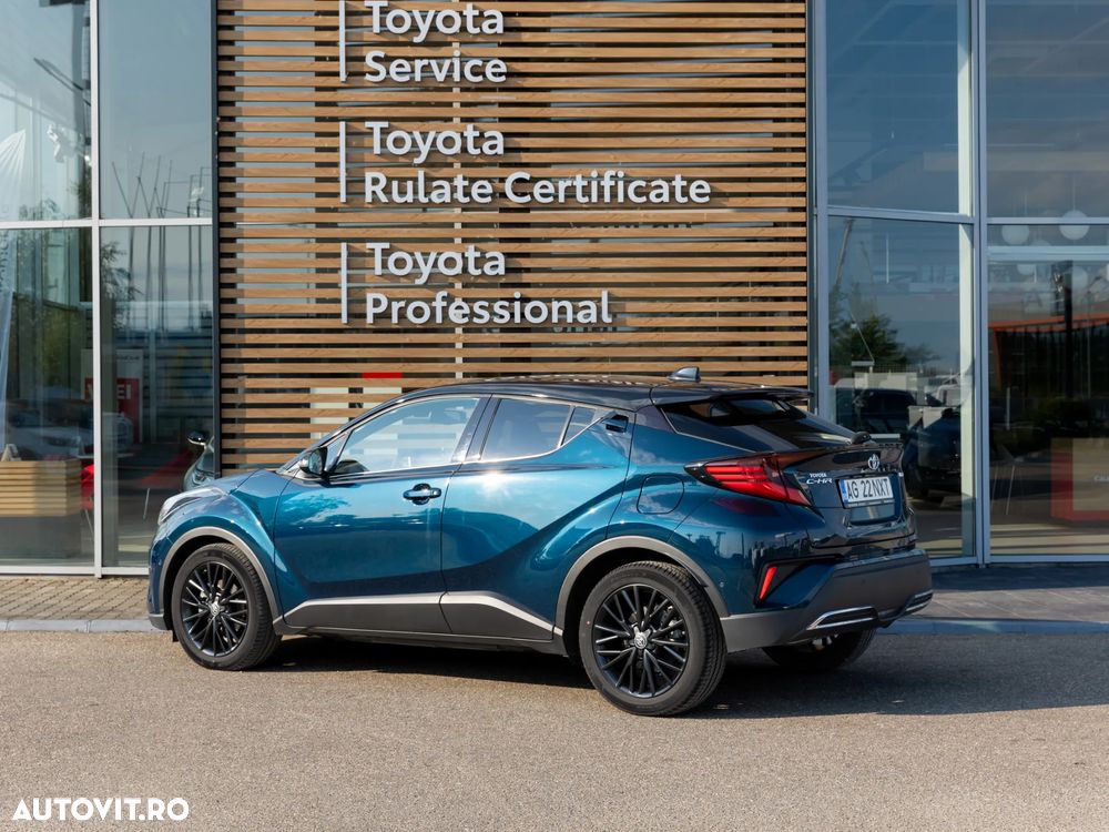Toyota C-HR 2.0 HSD 184 CP 4x2 CVT Classy Bi-Tone - 8