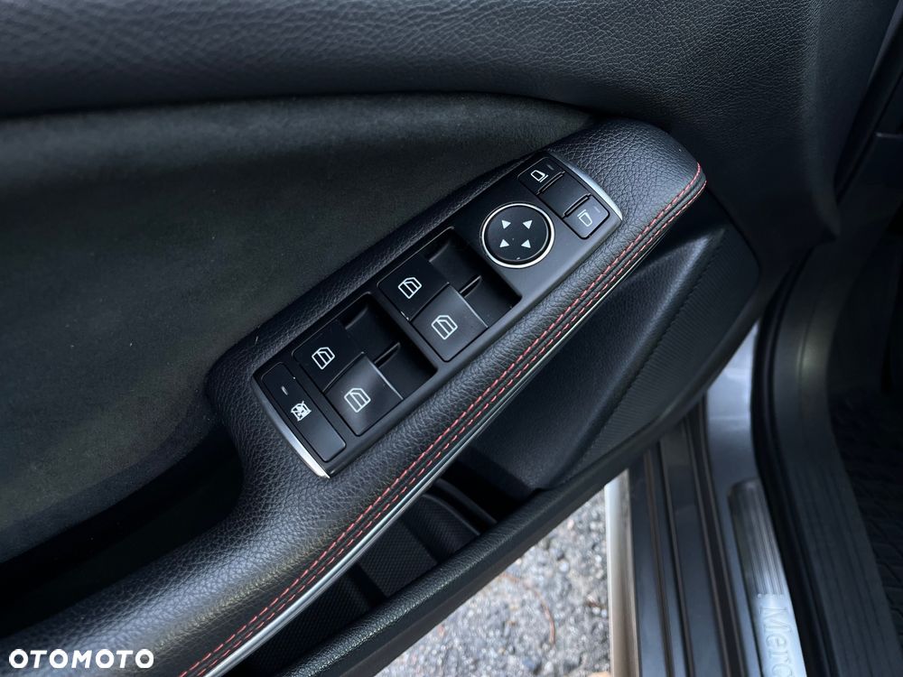 Mercedes-Benz Klasa A 180 AMG Line - 20