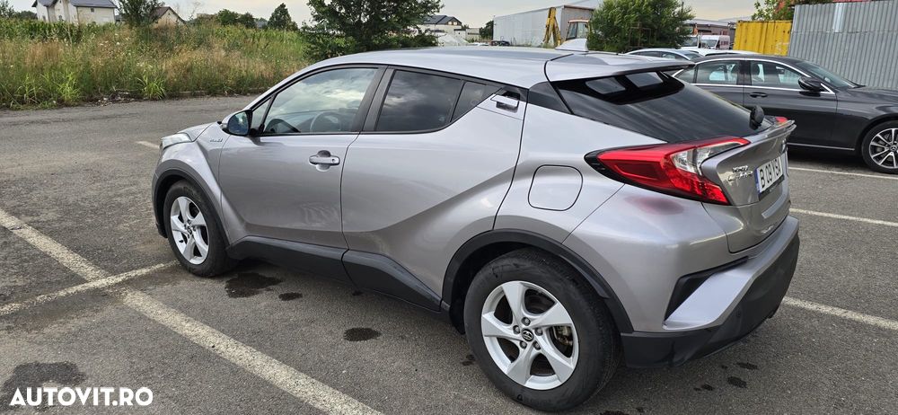 Toyota C-HR Business-Edition - 3