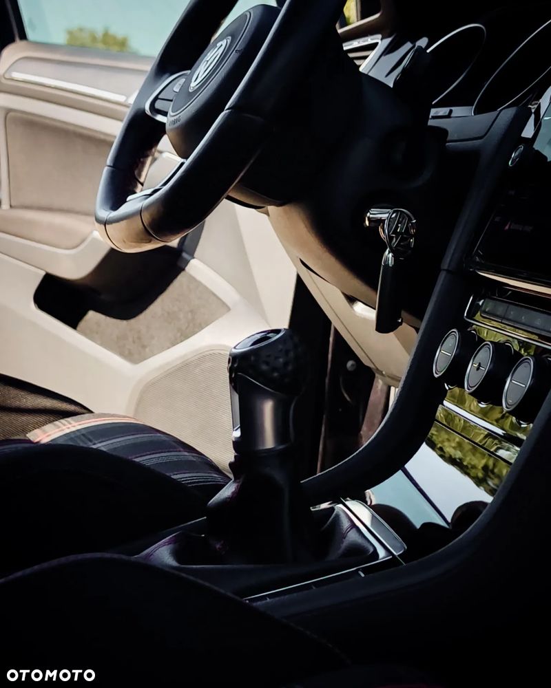 Volkswagen Golf 2.0 TSI BMT GTI Performance - 33