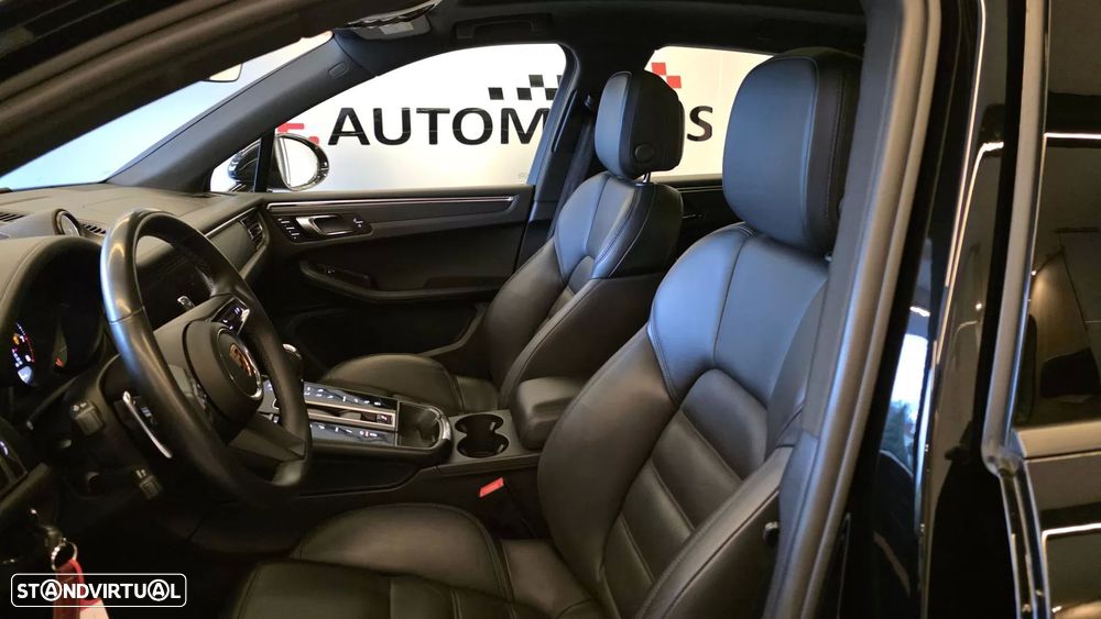 Porsche Macan T - 35