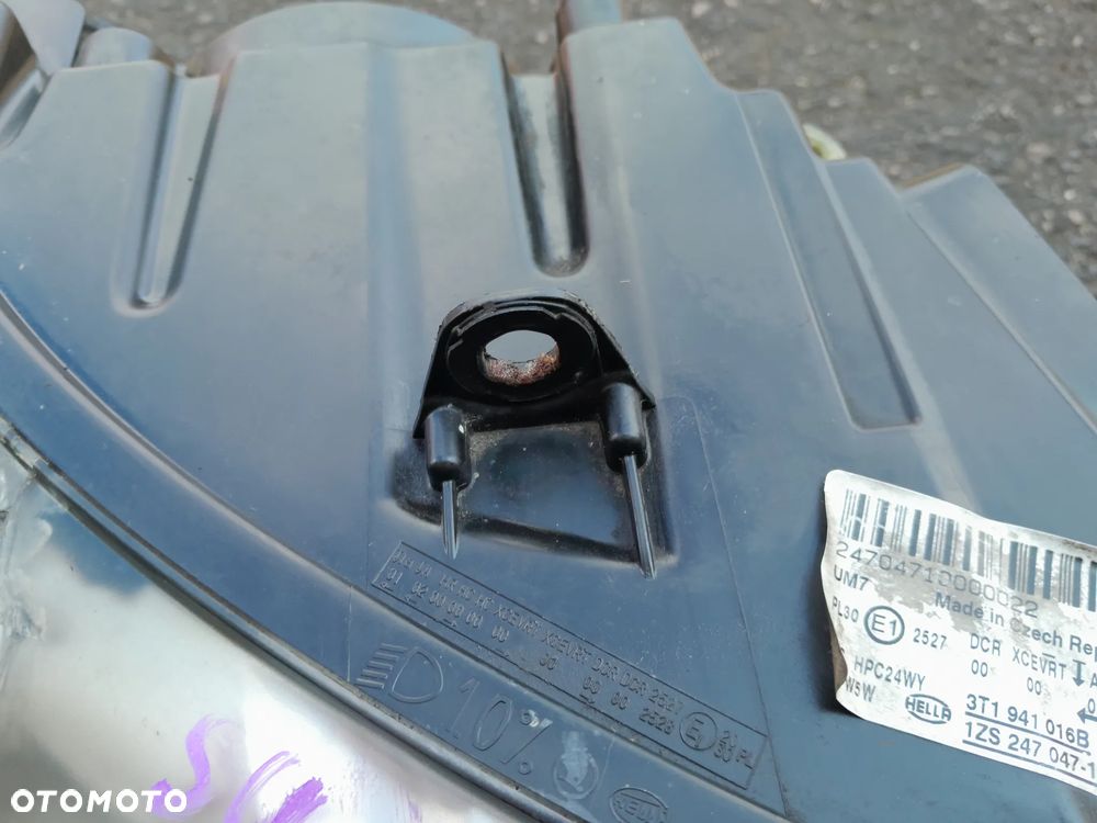Lampa przednia prawa bi-xenon SKODA Superb II 08-13r. Europa 3T1941016B - 11
