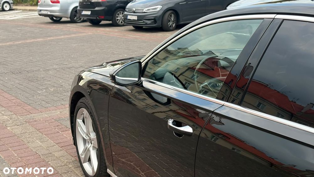 2022 Audi A8, photograph 5