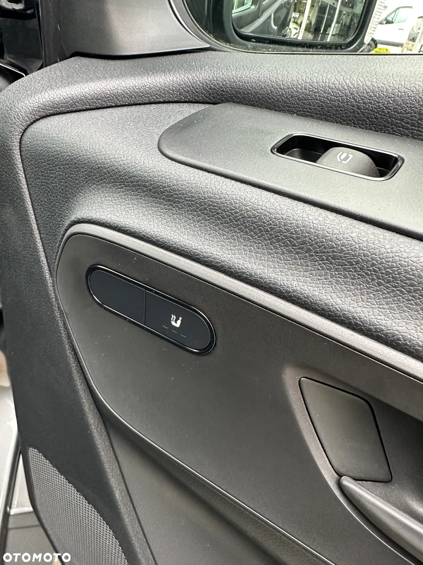 Mercedes-Benz E-Sprinter - 22