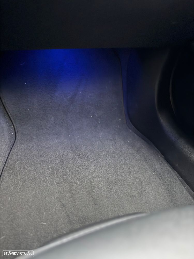 BMW 320 d Line Sport Auto - 11