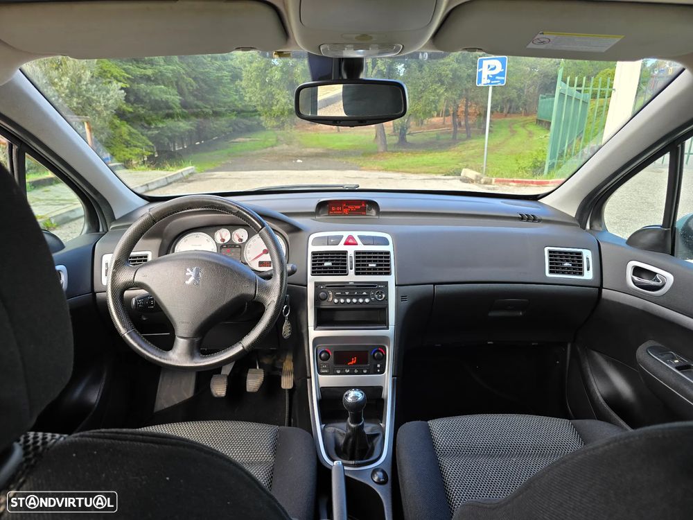 Peugeot 307 1.6 HDi Executive - 9