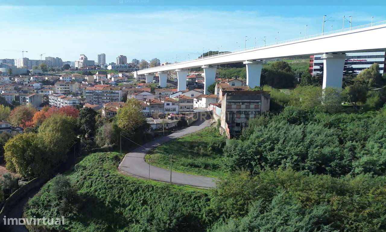 Oportunidade de desenvolvimento imobiliário com vista sobre o Rio Dour - Grande imagem: 3/7