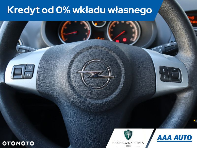 Opel Corsa - 13