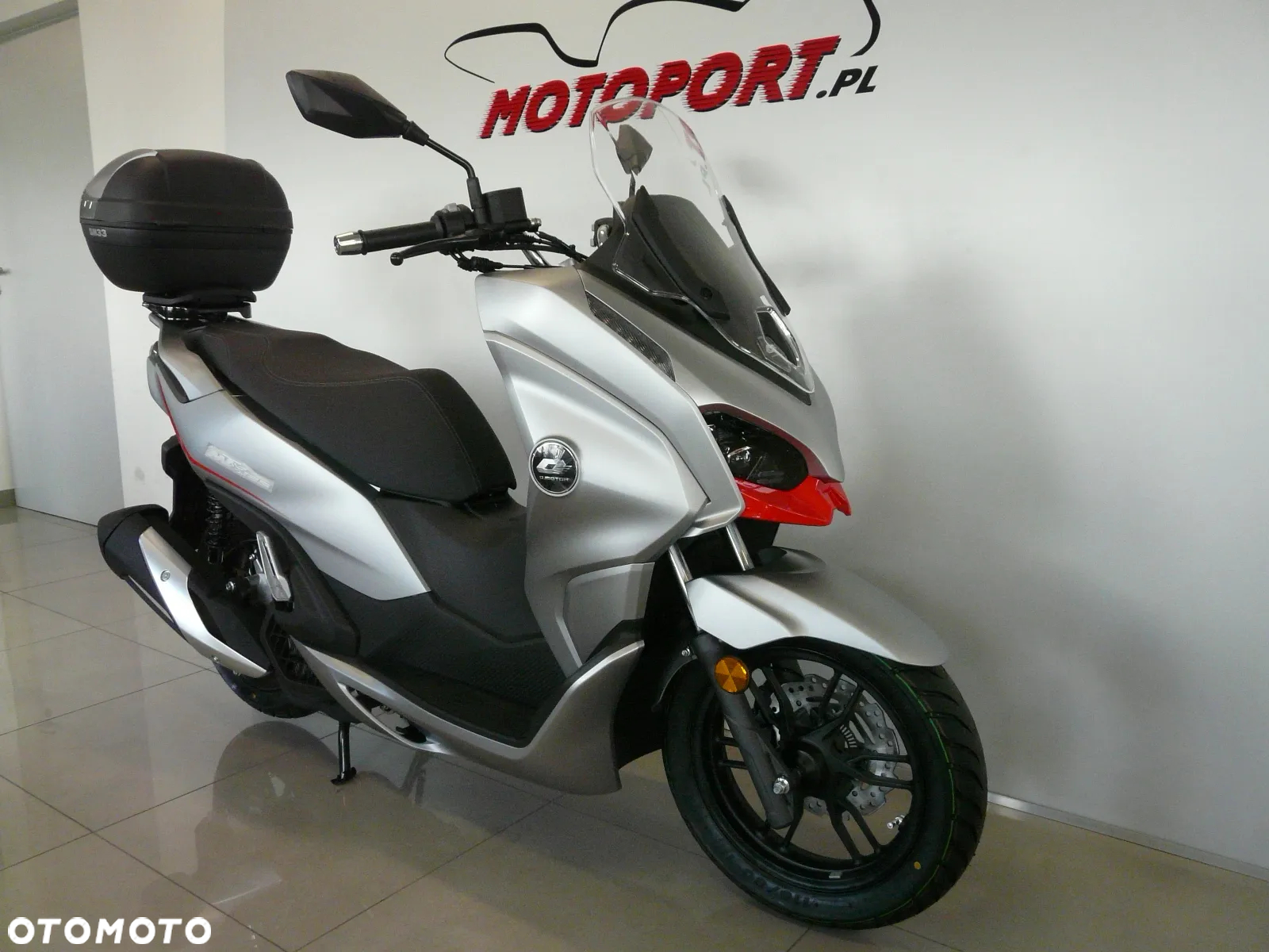 QJMOTOR MTX 125 - 2