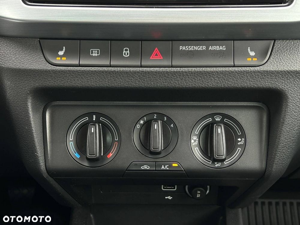 Skoda Fabia 1.0 TSI Ambition - 27