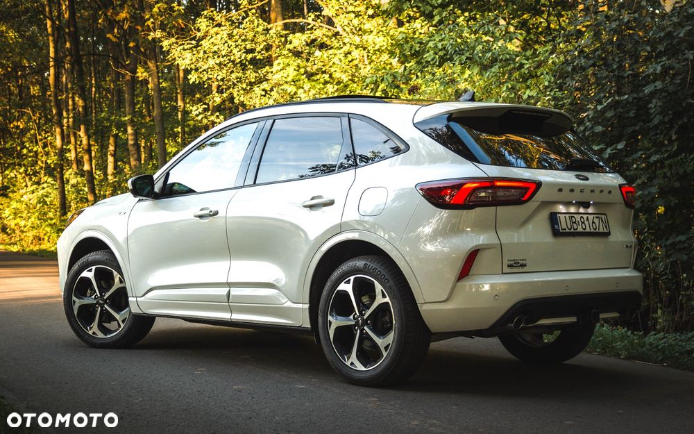 Ford Escape 2.0 EcoBoost AWD Titanium - 2