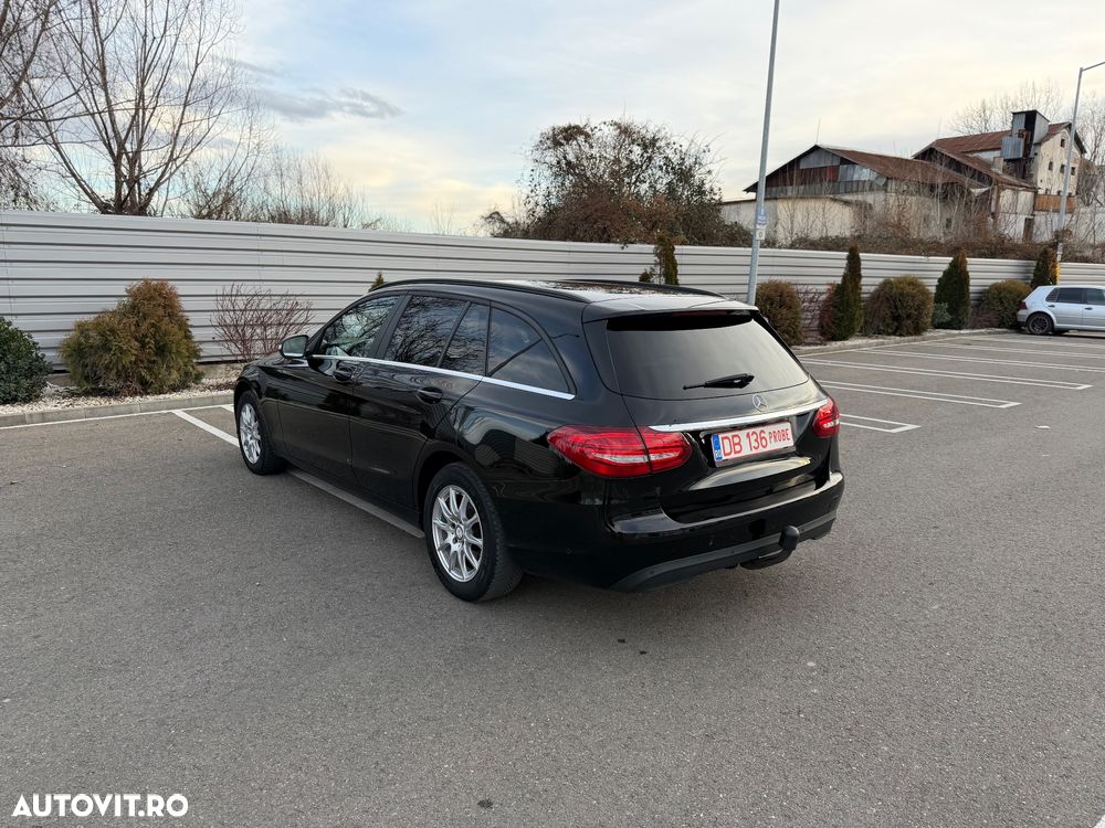 Mercedes-Benz C - 5